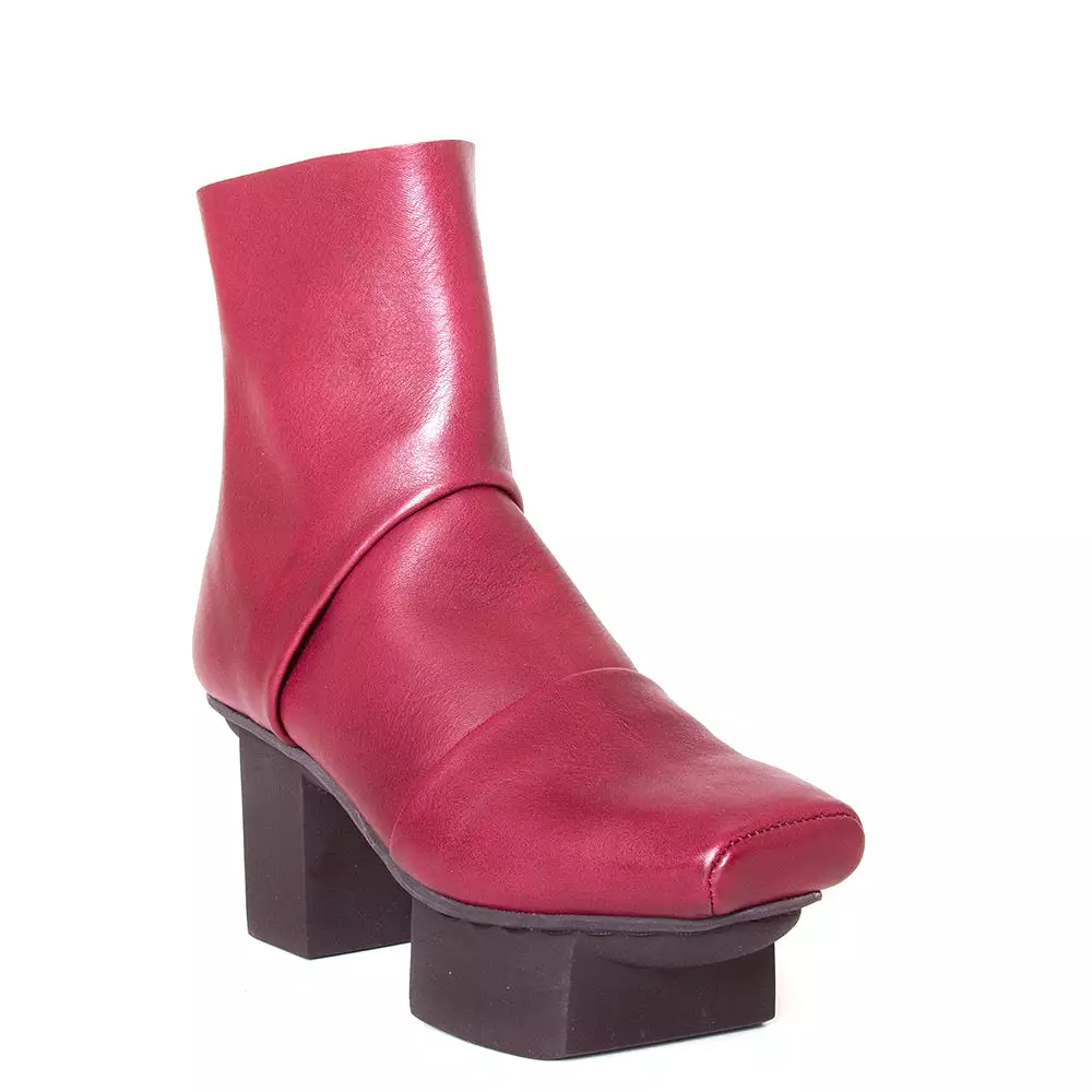 Challenge Platform Leather Ankle Boot