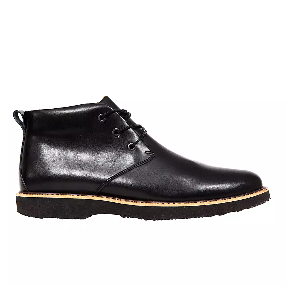 Men's Walkmaster Chukka Boot in Black