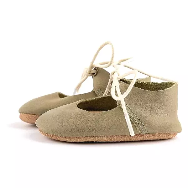 Olive - Lace-Up Mary Jane - Soft Sole