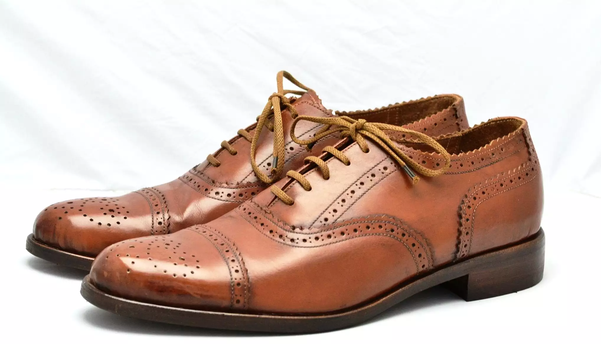 Oxford brogue  | Tan  |  calf