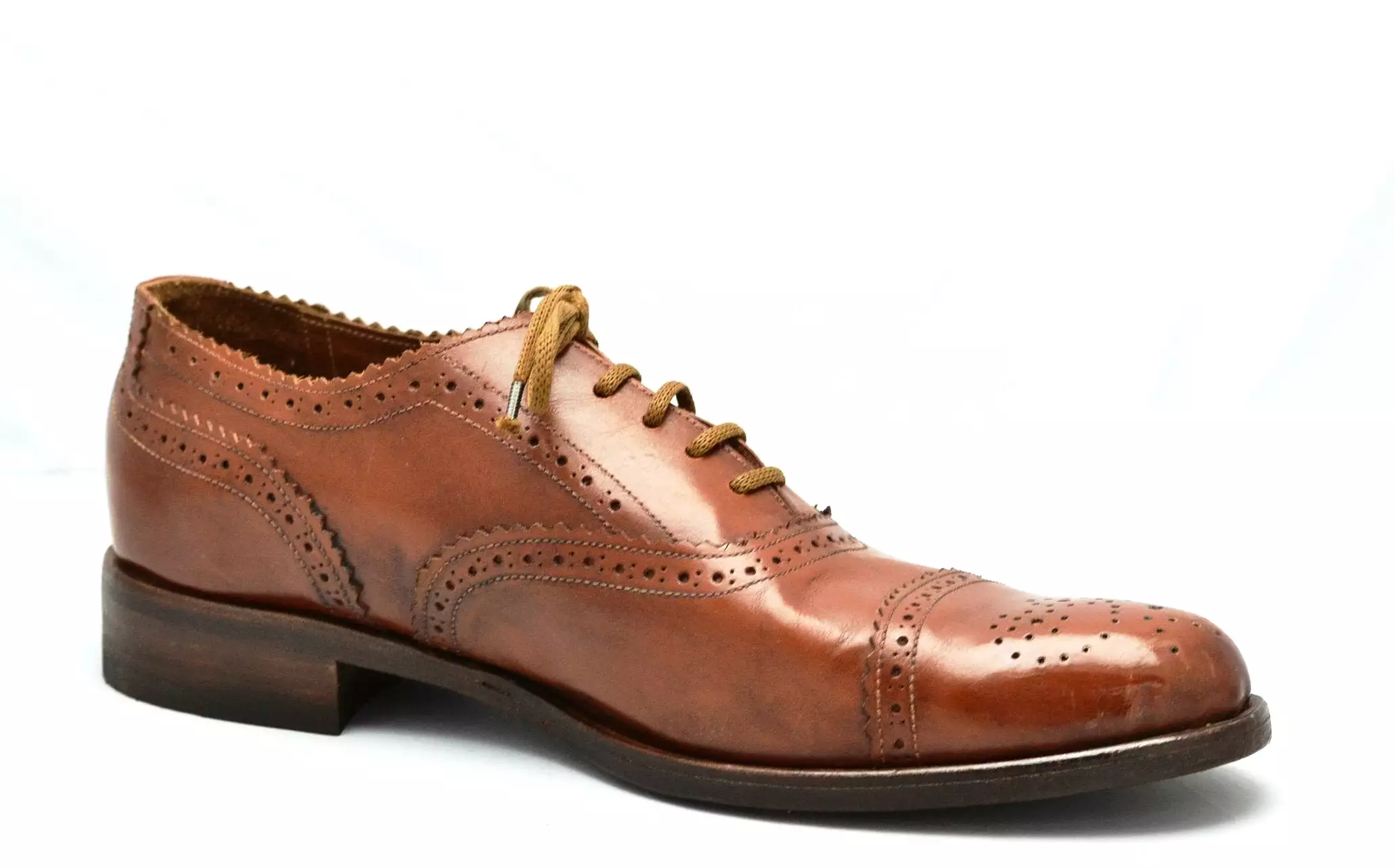 Oxford brogue  | Tan  |  calf