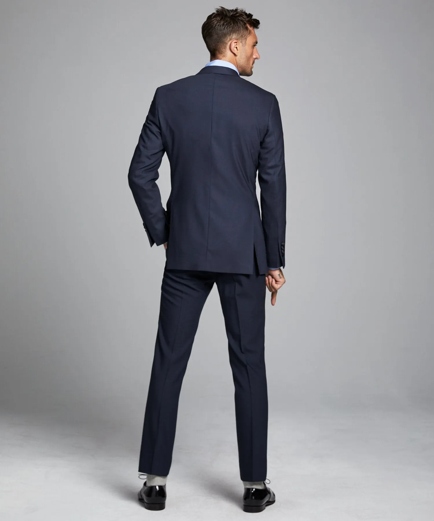 Sutton Peak Lapel Tuxedo Jacket in Italian Navy Wool