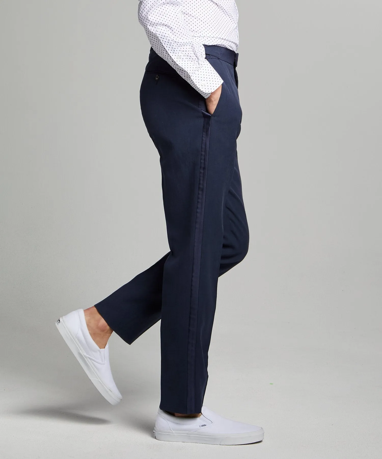 Sutton Tuxedo Pant in Navy Italian Linen