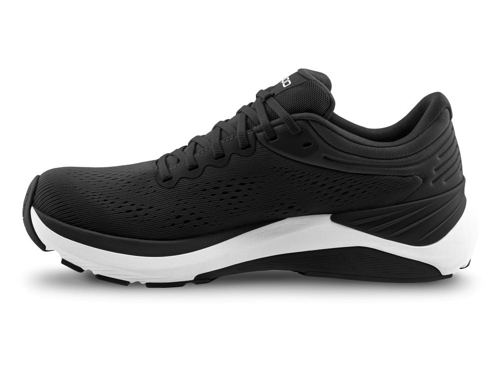 'Topo Athletic' Women's Ultrafly 4 - Black / White