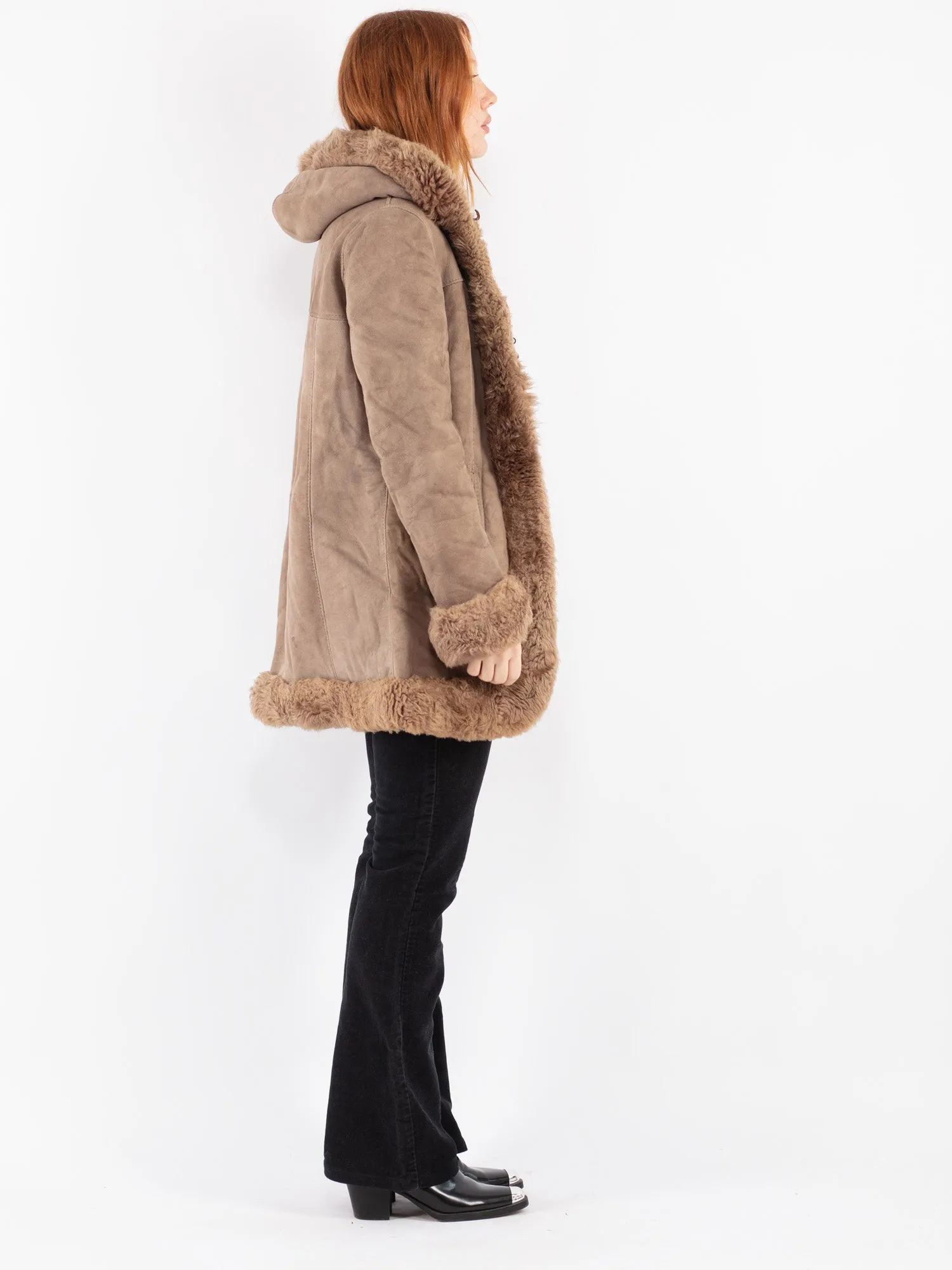 Vintage 70's Women Hooded Sheepskin Coat in Beige