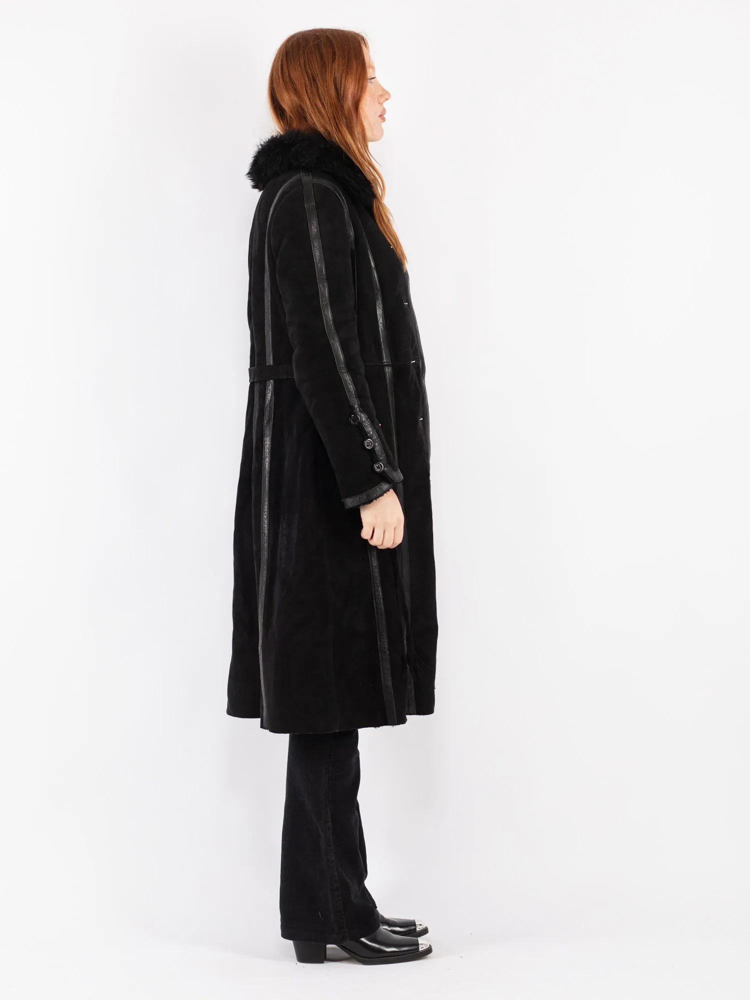 Vintage 70's Women Sheepskin Coat in Black