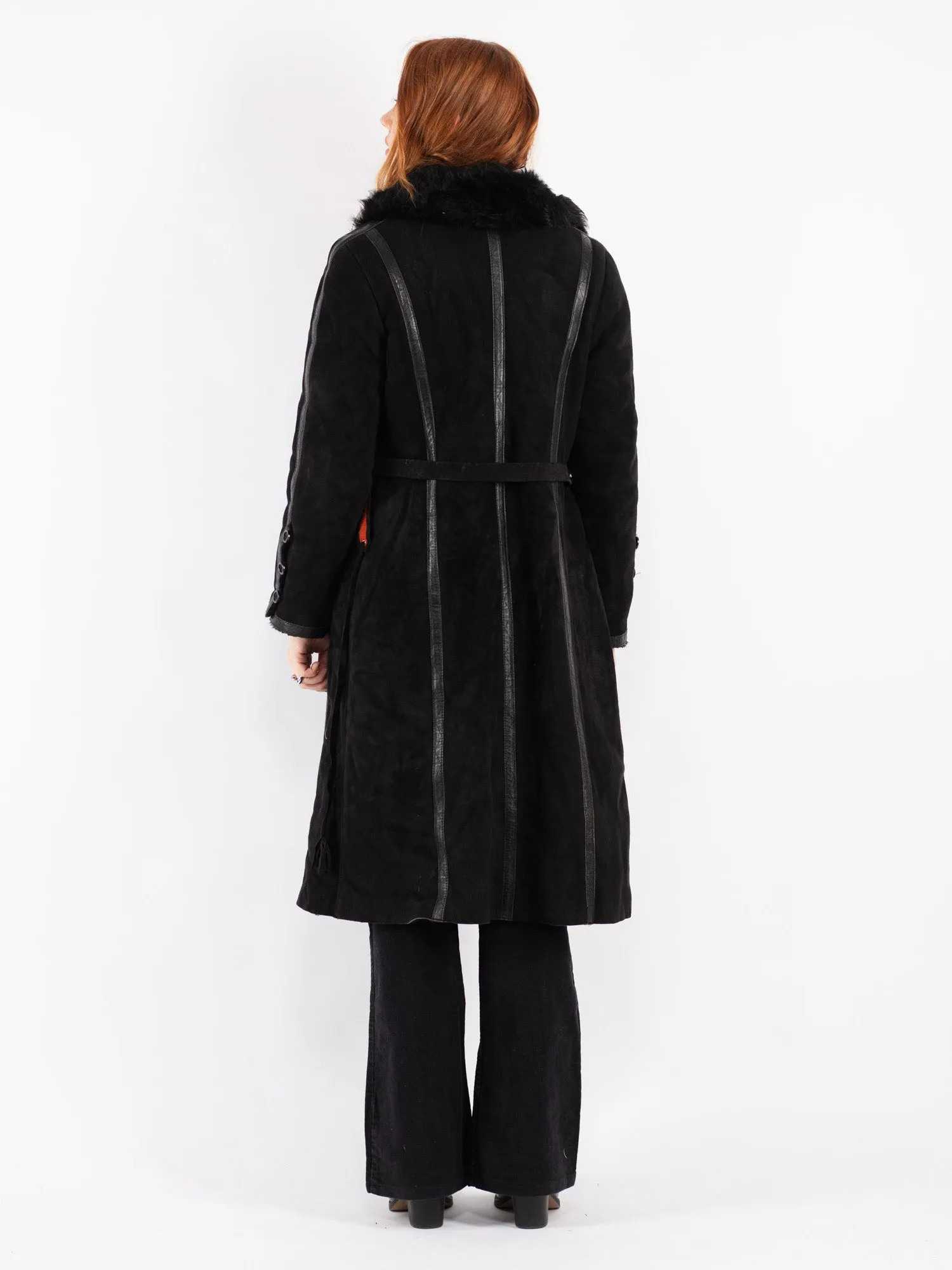 Vintage 70's Women Sheepskin Coat in Black