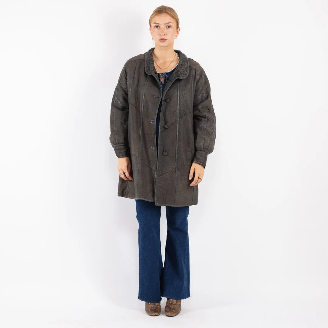 Vintage 80's Women Sheepskin Coat in Gray