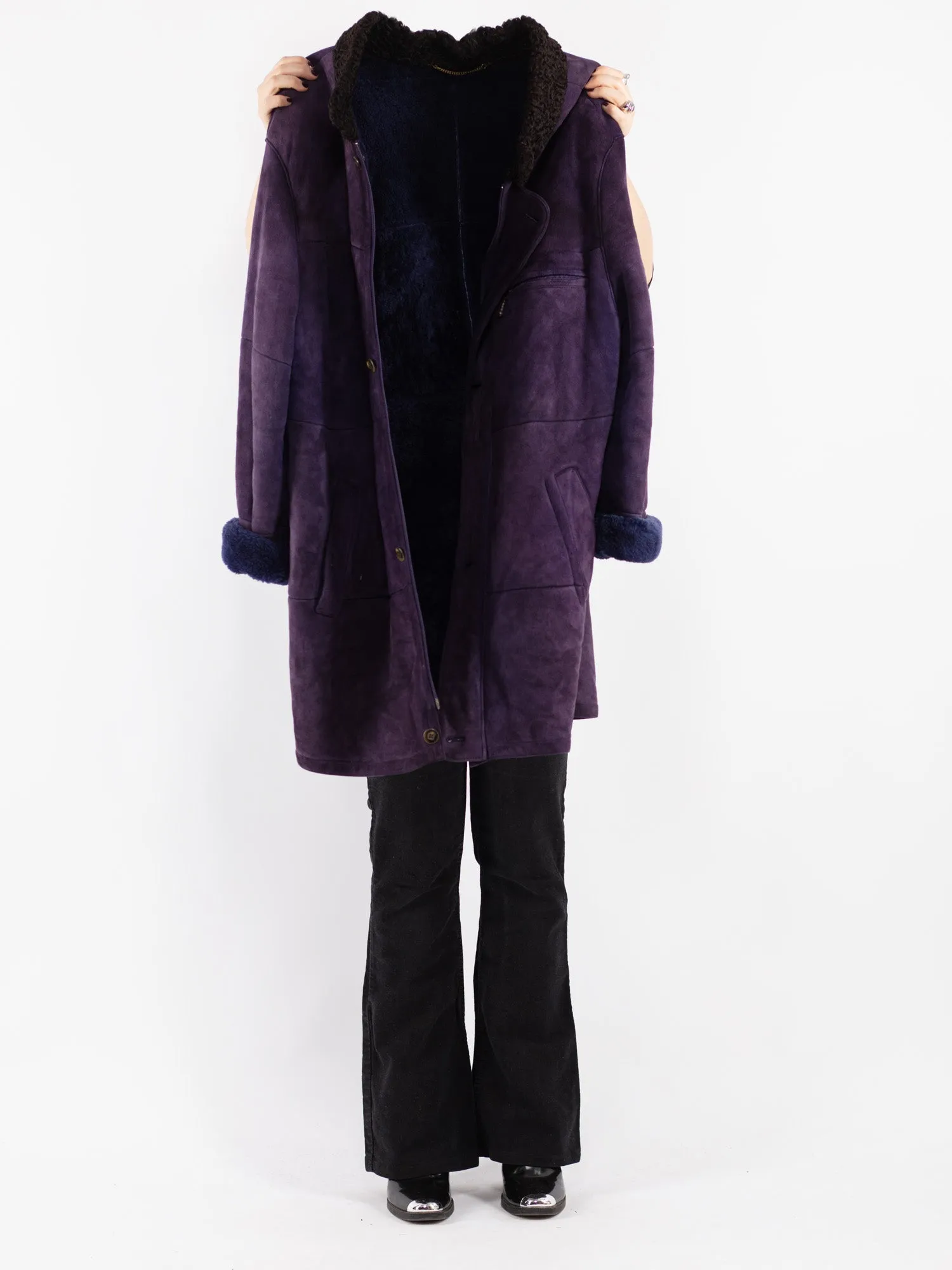 Vintage 80's Women Sheepskin Coat in Purple