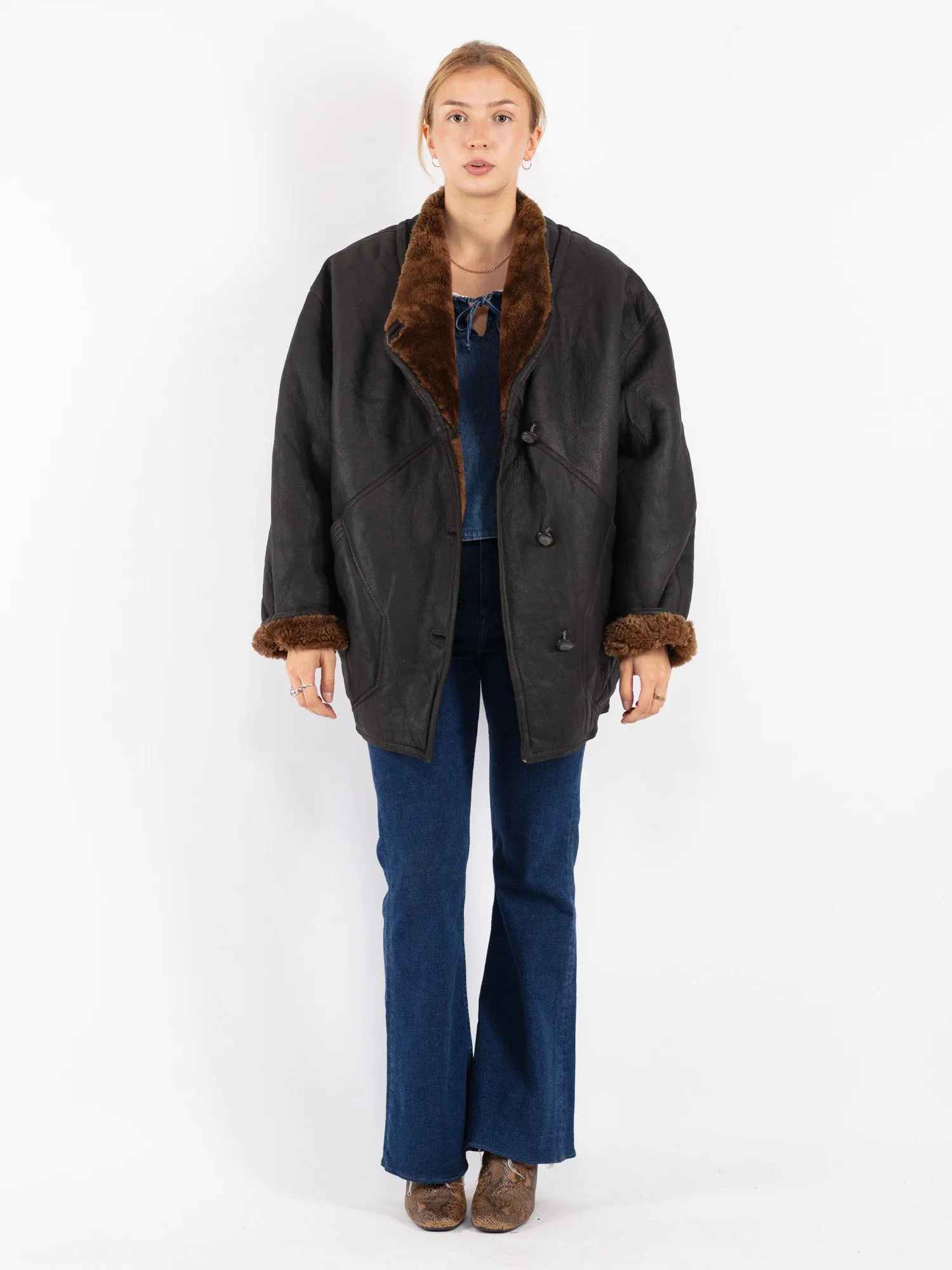 Vintage 80's Women Sheepskin Shearling Coat in Black