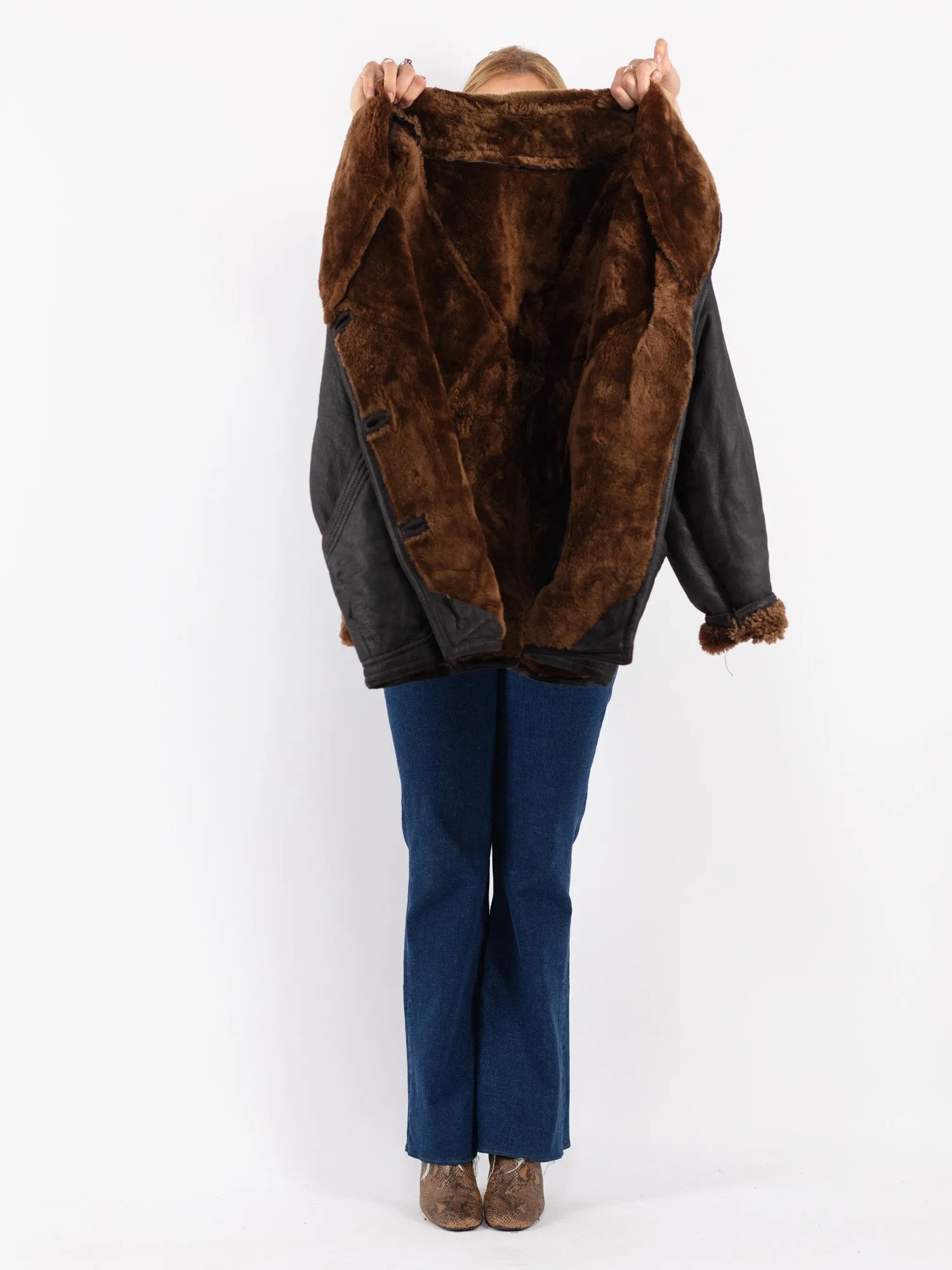 Vintage 80's Women Sheepskin Shearling Coat in Black