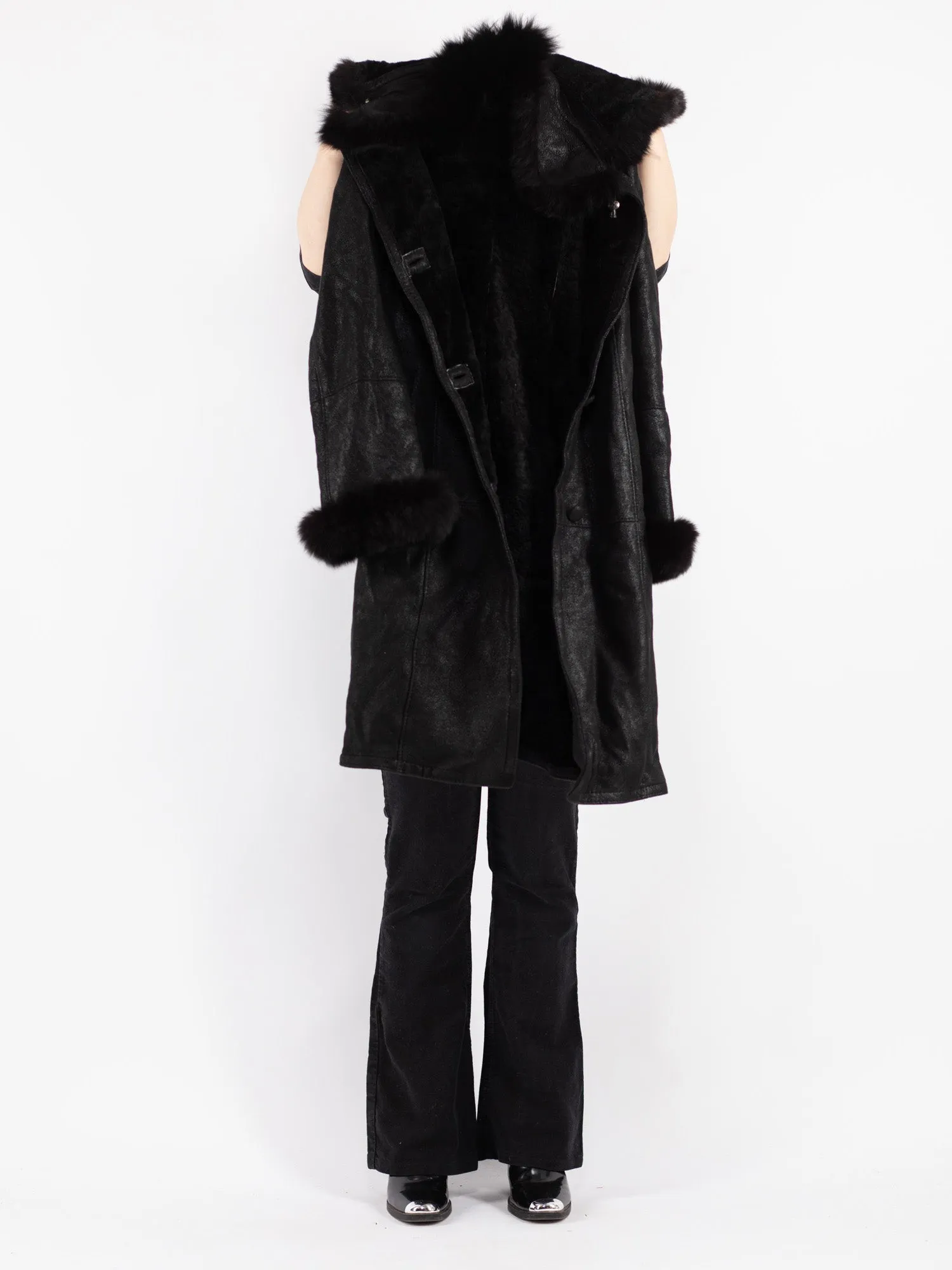 Vintage 90's Women Hooded Sheepskin Coat in Black