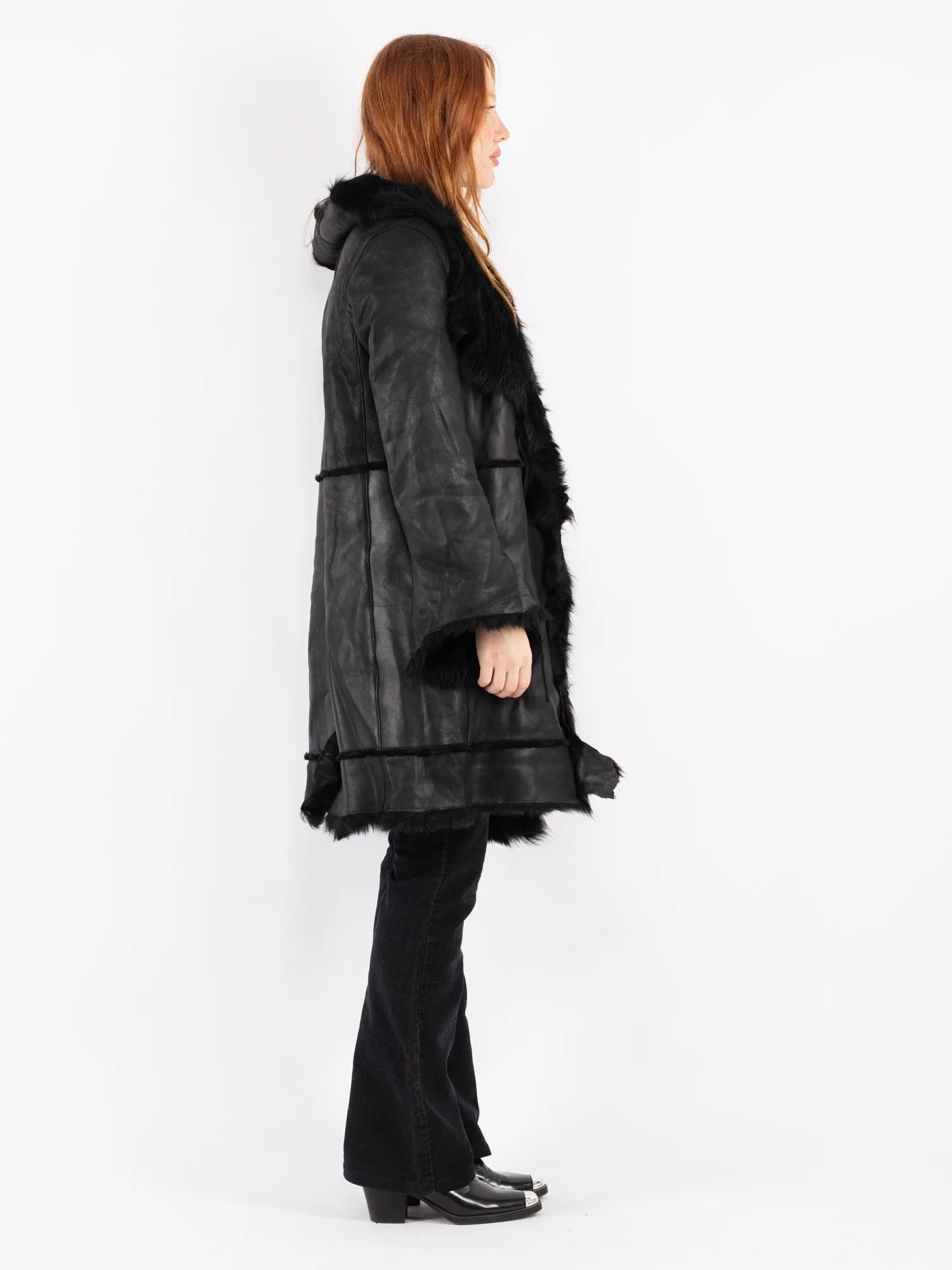 Vintage 90's Women Sheepskin Coat in Black