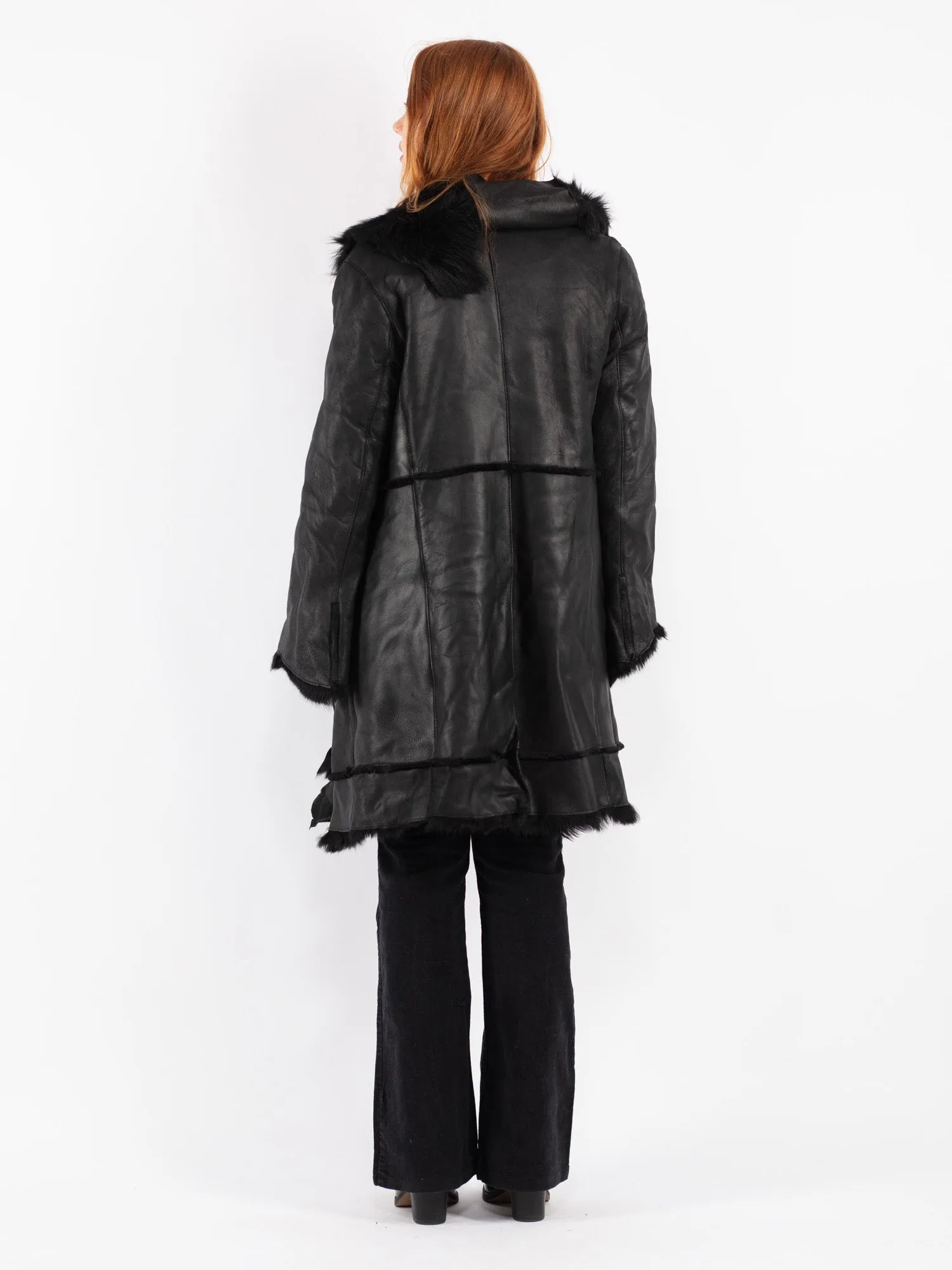 Vintage 90's Women Sheepskin Coat in Black