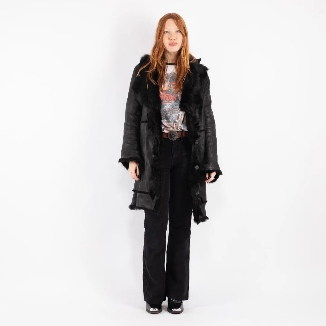 Vintage 90's Women Sheepskin Coat in Black