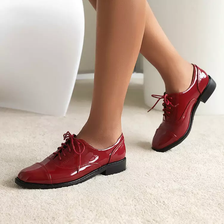 Women's Glossy Round Toe Lace-Up Flat Oxford Shoes